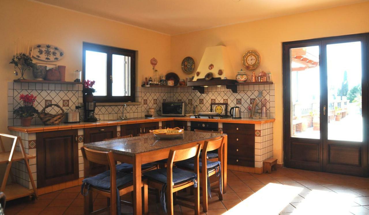 Villa Gemma Di Mare Santa Teresa Di Riva Zewnętrze zdjęcie